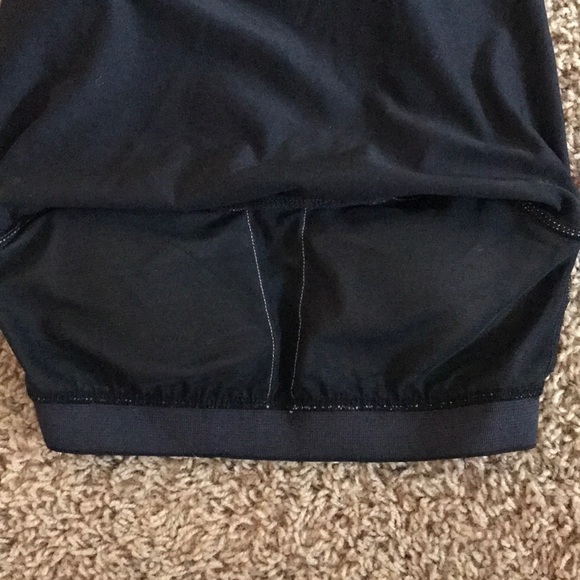 Black workout top with padded built in bra - Picture 3 of 4